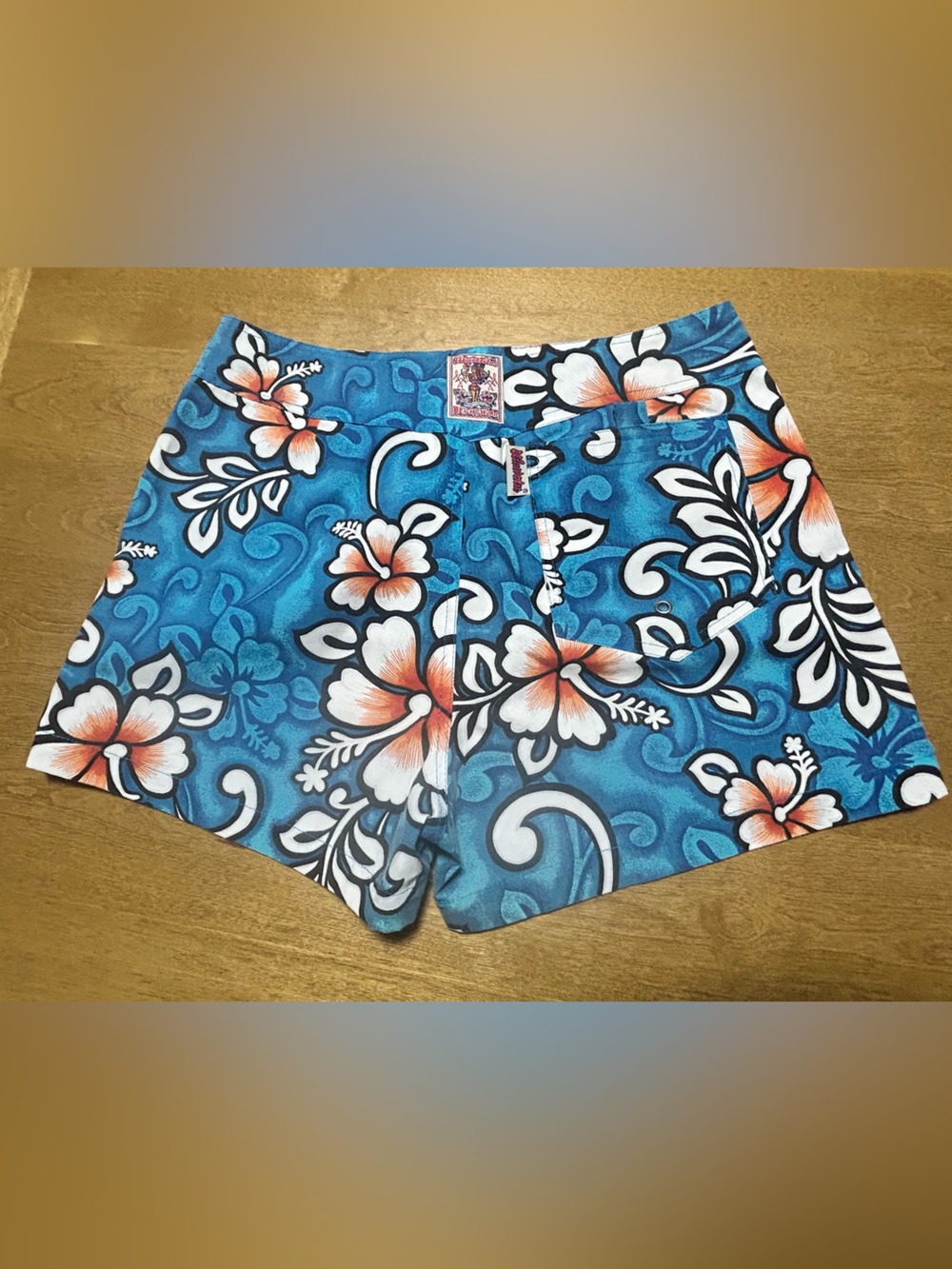 Uluwatu  Hawaiian Floral Drawstring Women's beach /Board Shorts - Picture 2 of 7